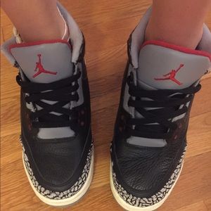 Jordan retro 3 black cement (2011) size gs 7y